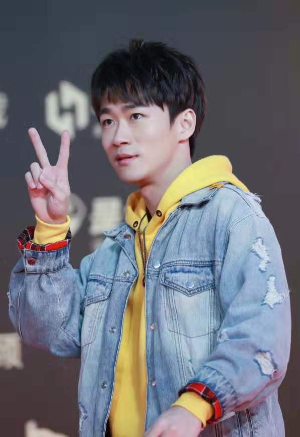 不求人明星周迎来刘瑞琪,这次的表演很精彩,千万不要错过