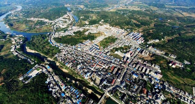 湖北孝感大悟县面积最大的镇,与河南省交界,是全国重点镇|宣化|大悟县