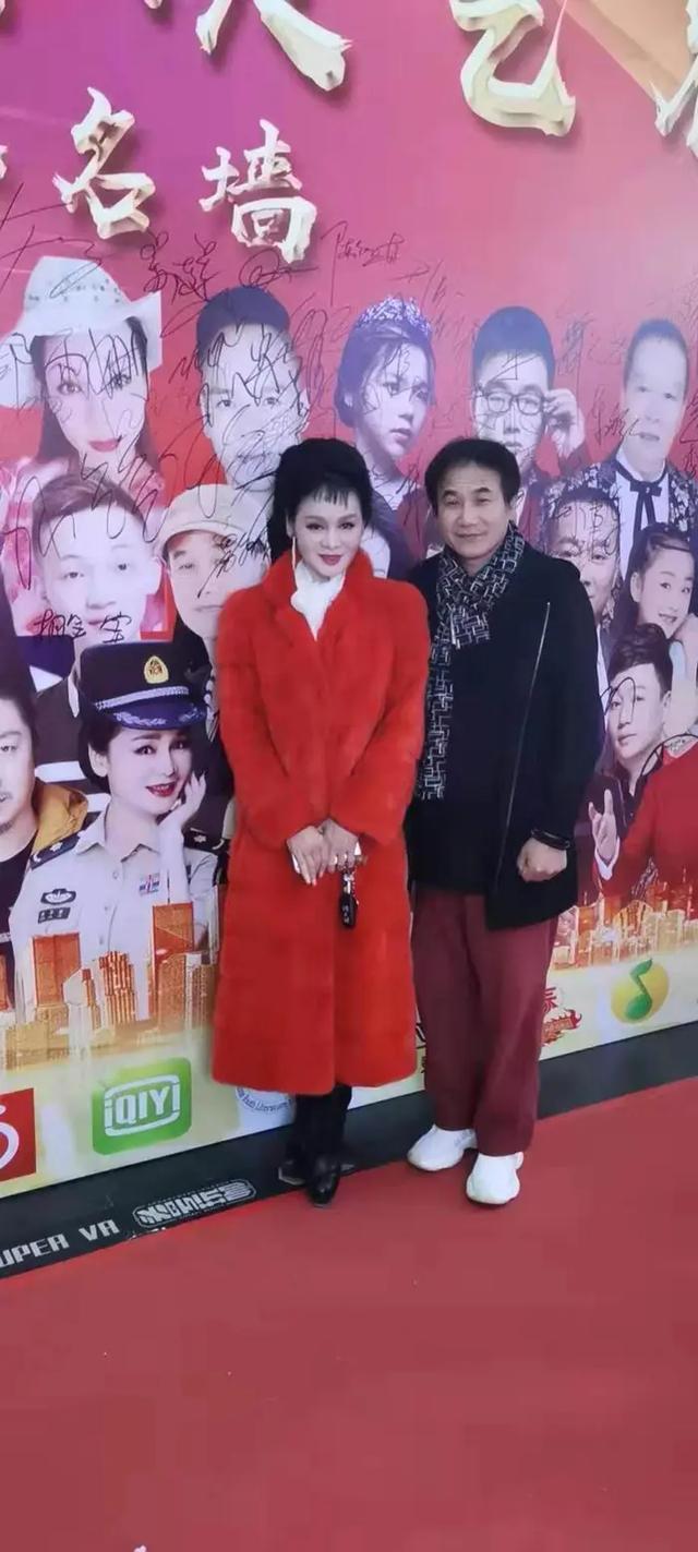 著名歌唱家胥拉齐,著名歌手灰子,星光大道冠军镐东,著名歌手张艺源