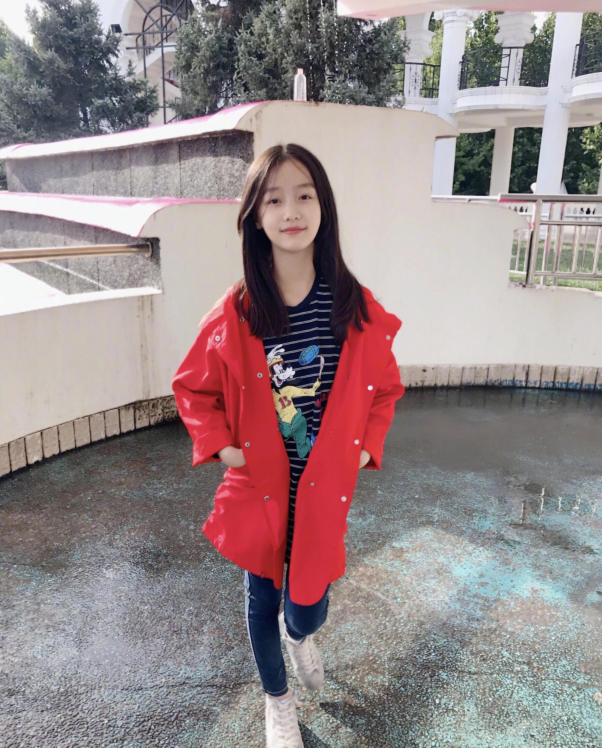 盘点那些小时候好看长大了更好看的童星赵薇女儿上榜