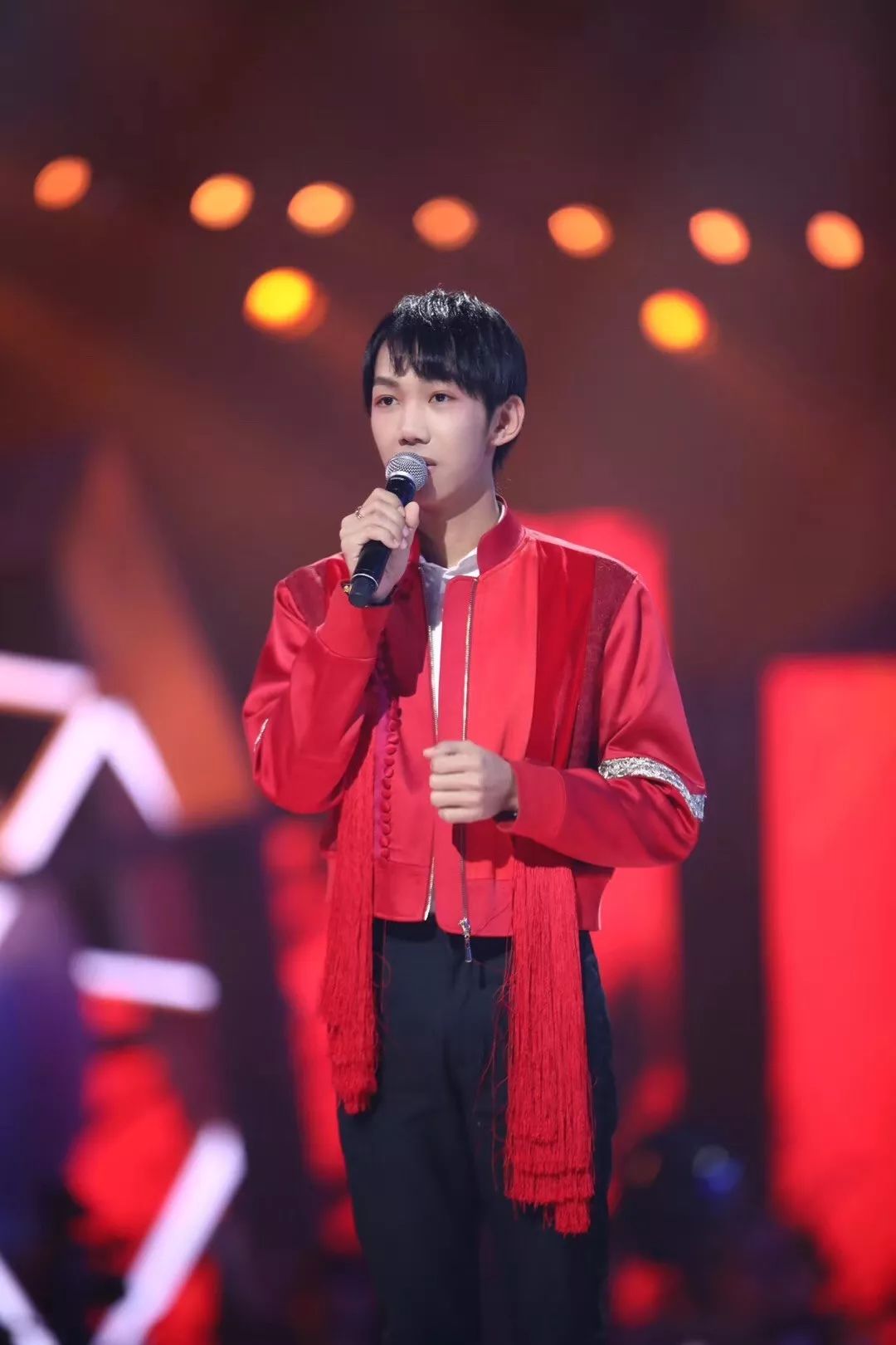 大超的穿搭笔记|邓见超私服全年回顾