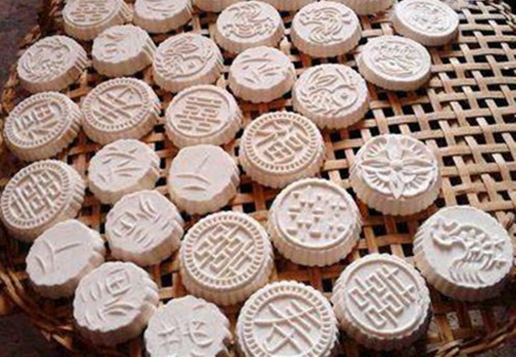 关于武宣米饼的历史,据《武宣县志》饮食章节记载:春