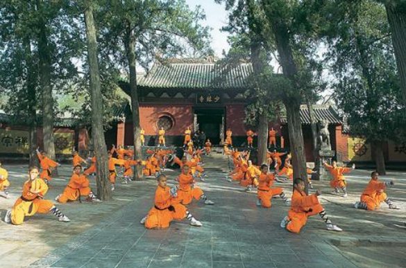 少林武僧更是神一般的存在,为何少林却不敢去打拳击?|少林|武僧|武功_新浪新闻