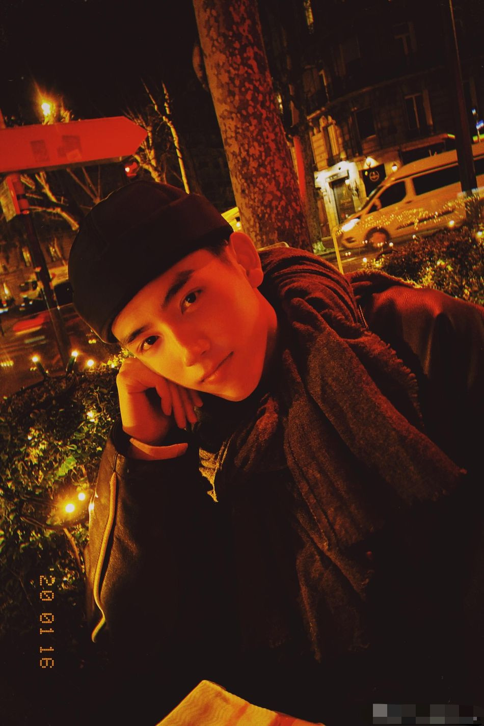 合照神似双胞胎,完美继承父母优点|陈飞宇|陈凯歌|陈雨昂_新浪新闻