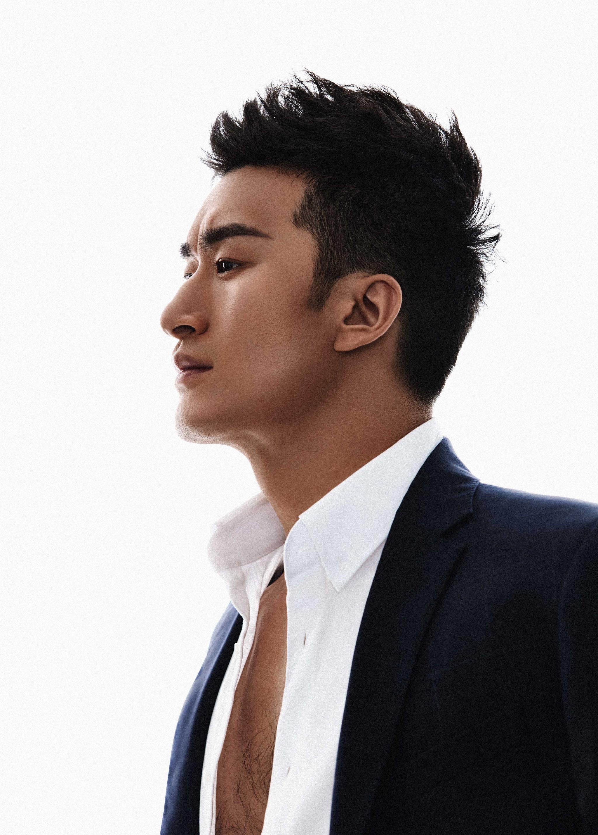 杨钧丞张家口市春晚 真诚献唱张库大道主题曲