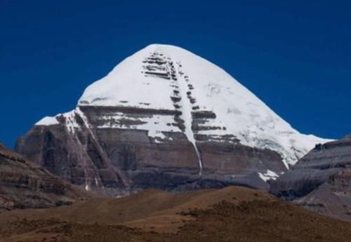 冈仁波齐全世界公认神山比珠峰低2000多米为何至今无人登顶