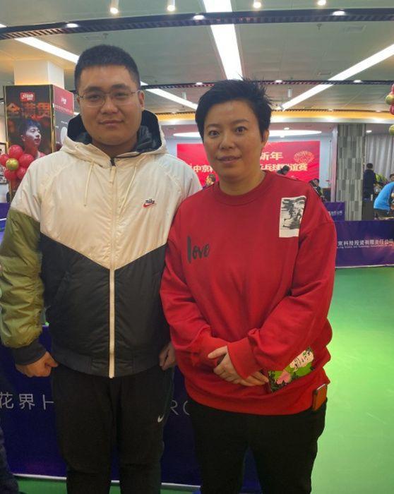 邓亚萍搭档时隔6个月现身,身材发福大秀球技,杨影有望重回央视