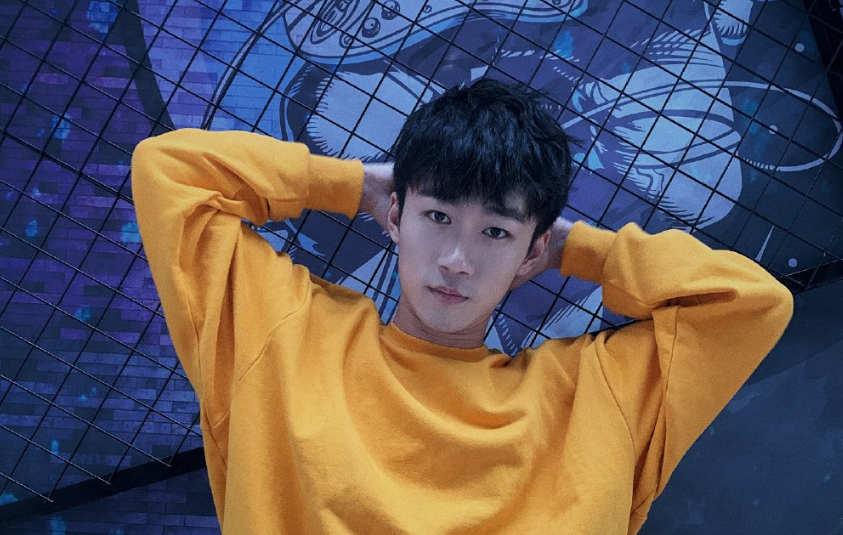 外挂般的实力迎来最终对决|虎牙|包子|挑战赛_新浪新闻