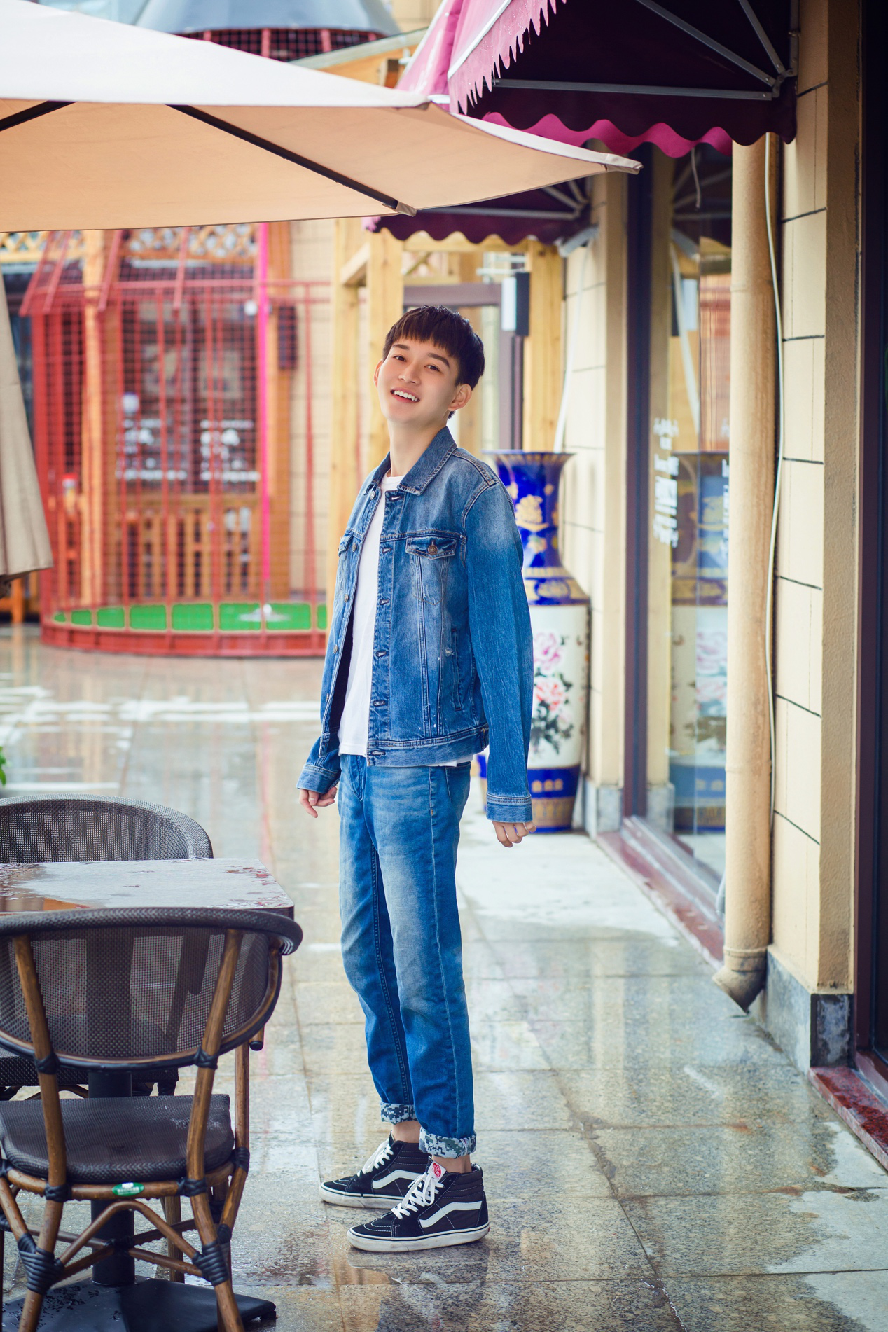 演员刘子铭参加故事里的中国感恩机遇保持初心