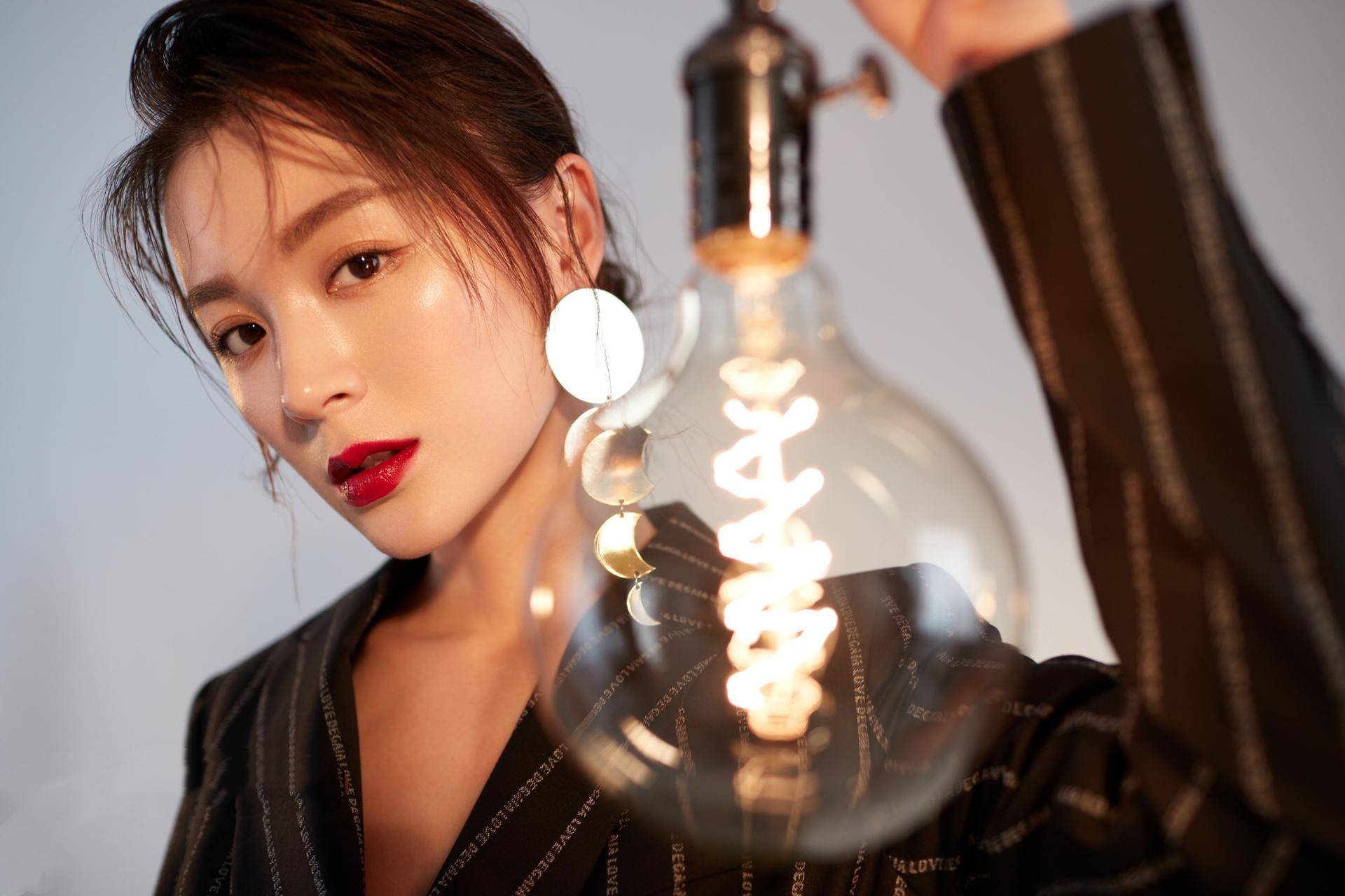 出演绝代双骄获好评被称恶女专业户34岁的她将翻红