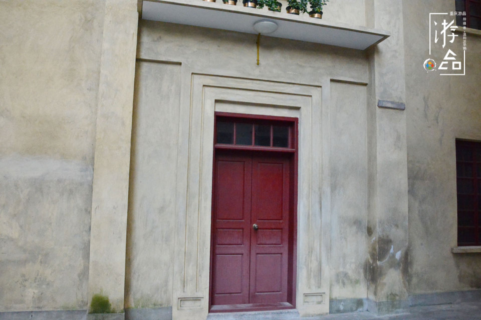 重庆蒲草田的角落,这栋中国纯血的建筑,为何名叫"中法学校"?