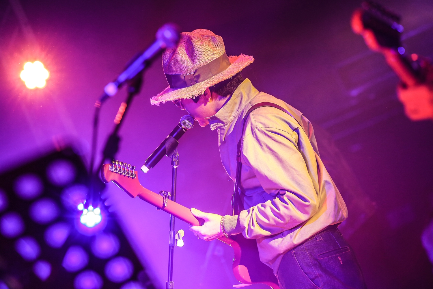 周迅onenight给小孩公益live开演肖战王源等将加入陪伴电台