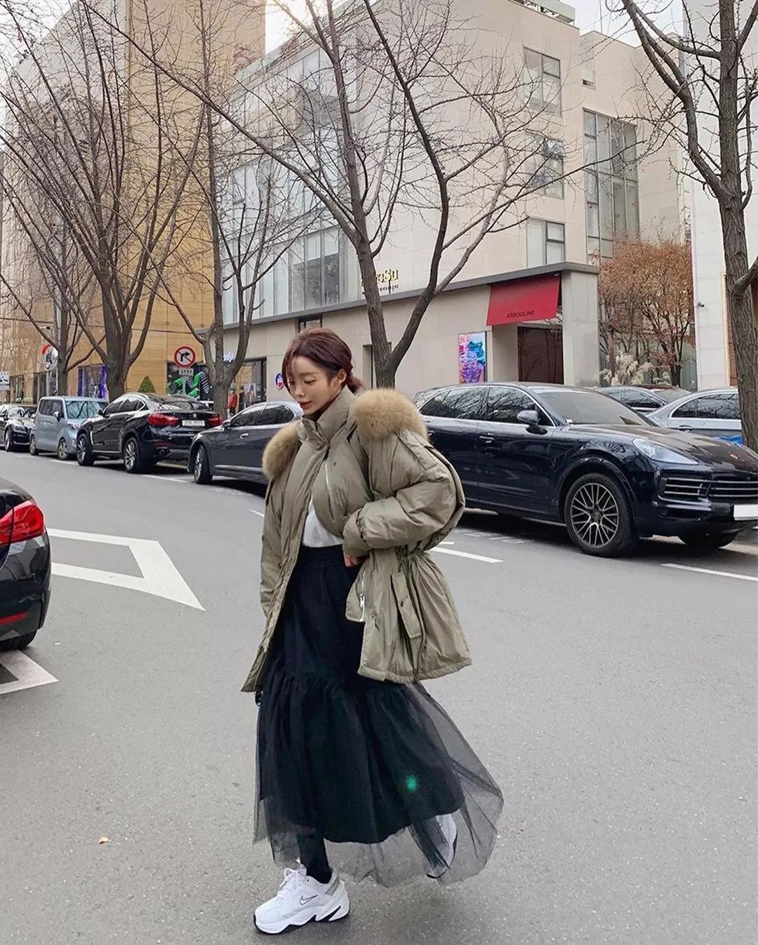 马丁靴失宠了外套这3双鞋正流行洋气又高级