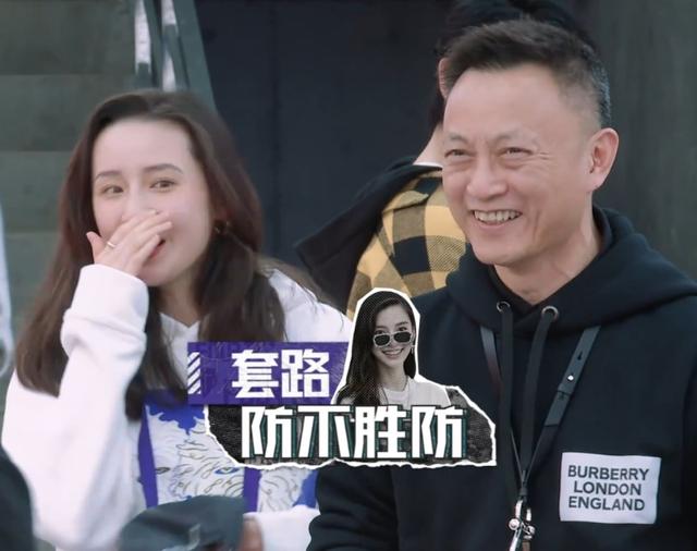 baby遇到熟人,看她怎么套路熟人购物,大家都对她刮目相看了