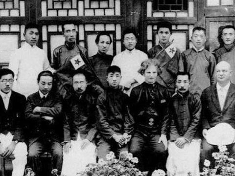 鲁迅兄弟间四十岁时 为何反目绝交 鲁迅兄弟间四十岁时 为何反目绝交