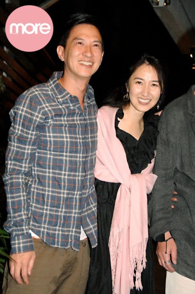 关咏荷55岁仙气不减仍然美丽动人当了视后却为老公放弃事业