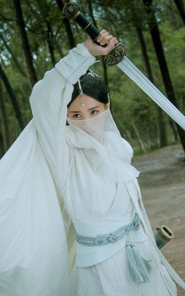 《剑王朝》"长孙浅雪"美图欣赏,冷若冰霜,真是冰山美人!
