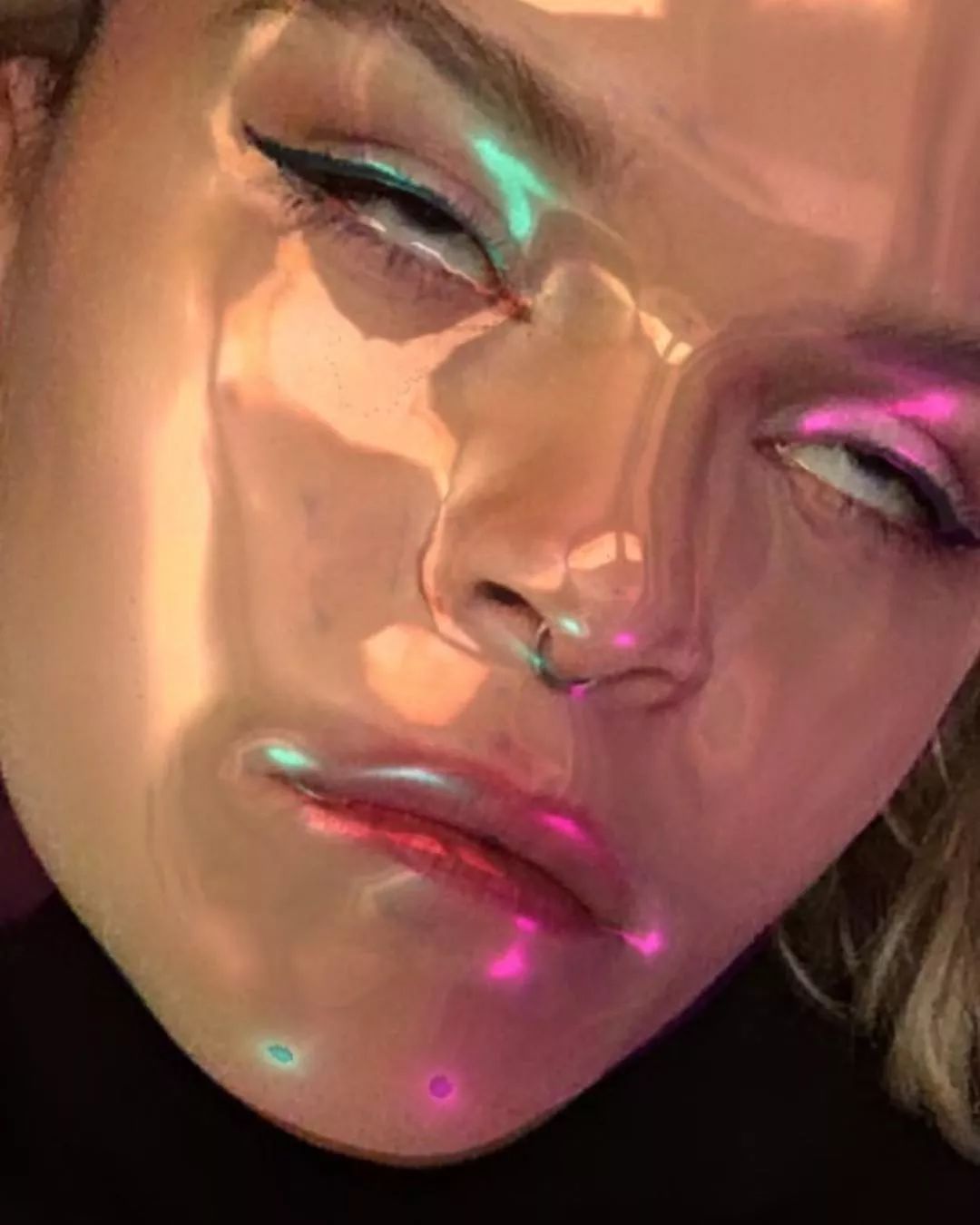 排行榜特效_Steam沙盒游戏排行榜,《ATLAS》逼真特效很烧显卡