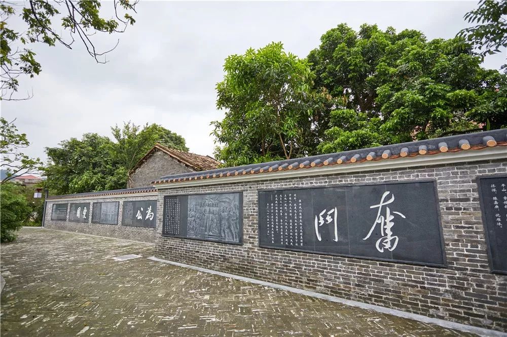 清廉淡雅的谭平山故居.