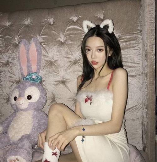 女网红"彭小羊"魅力多大,王思聪多次点赞她,但未获回应