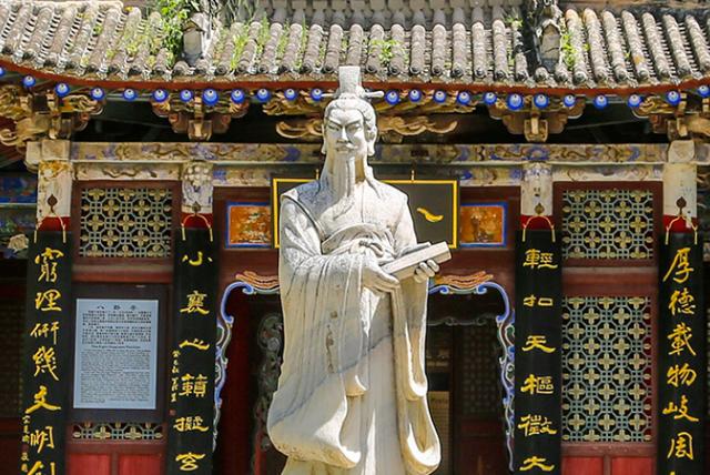 国内这个古庙，风景秀丽优雅肃穆，据说石像能治百病！|寺庙|石像|景点_新浪新闻