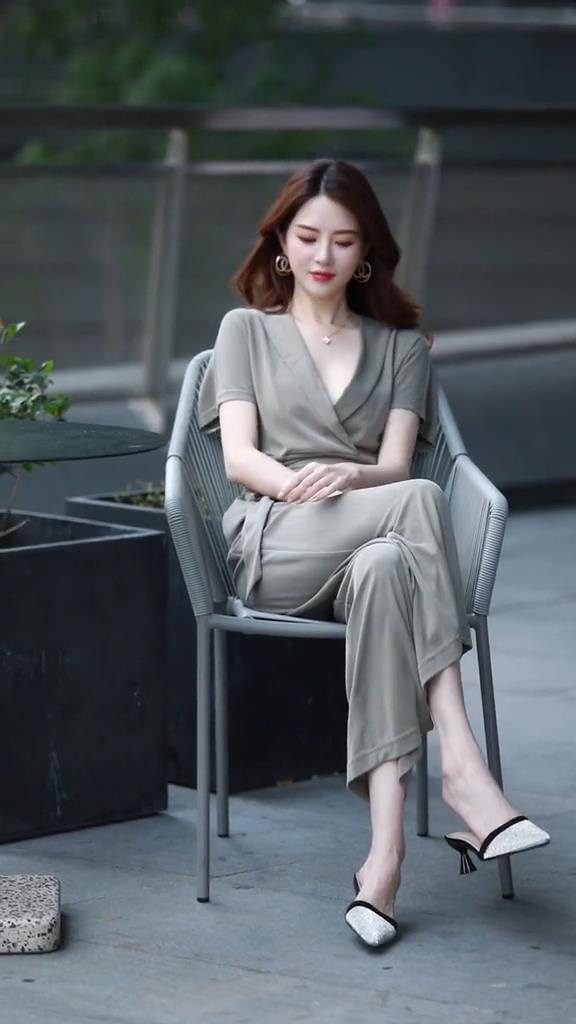 时尚摄影:这就是传说中的女神吧?