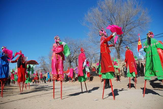 山西一县被称为化石之乡是高跷发源地境内一景区成山西网红地
