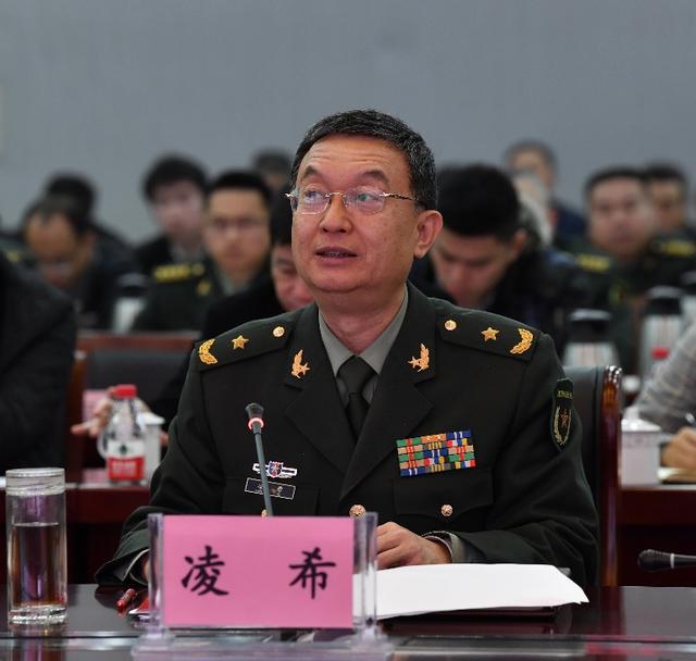 上海市政府 上海警备区召开全市征兵工作电视电话会议