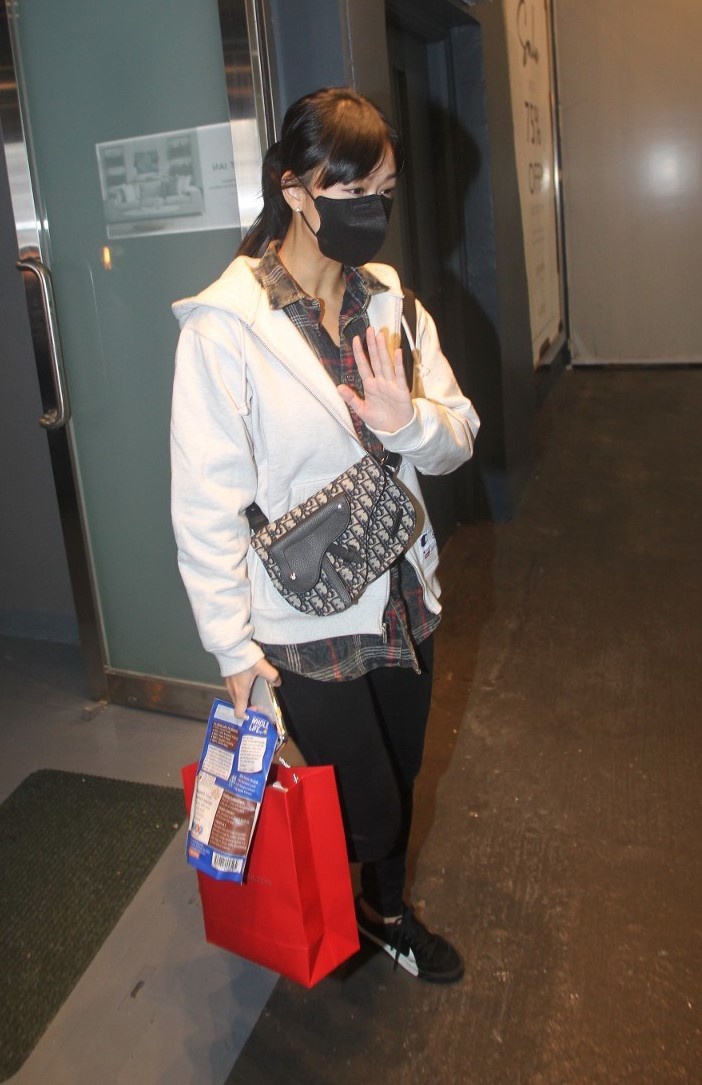 马国明入行20年终获视帝,自掏腰包摆庆功宴,自曝黄心颖有祝贺