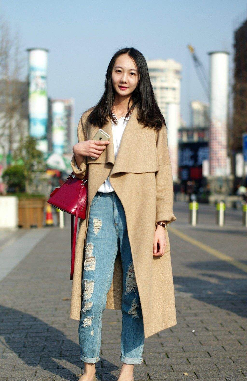 长款大衣怎么穿才显高?建议搭配这4条裤子,气质又显高