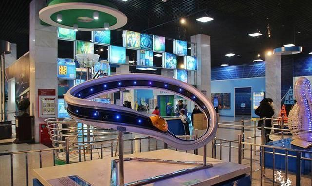 假期研学旅行,天津科学技术馆,探寻科学技术的奥秘