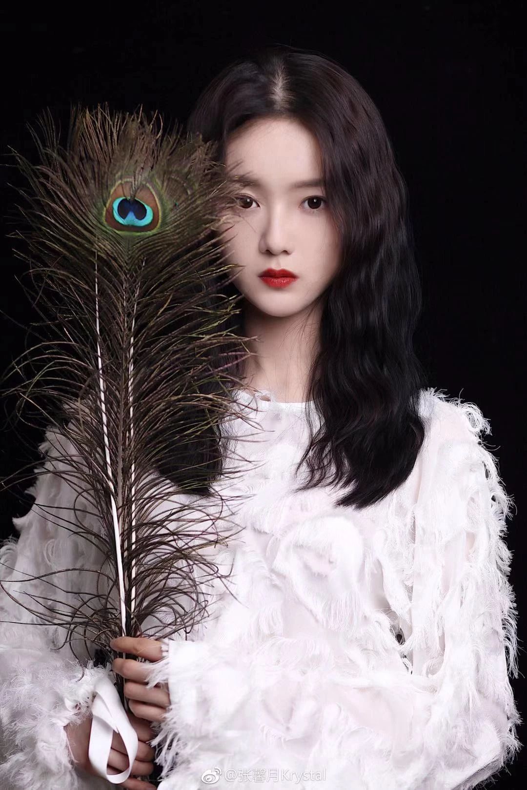 张馨月:一年后终于换下创造101的置顶