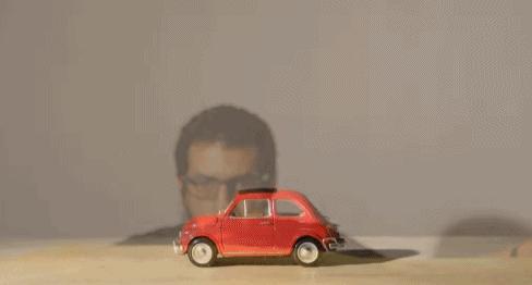 用40美金拍出400万的效果，连奥迪R8都请他去拍海报？