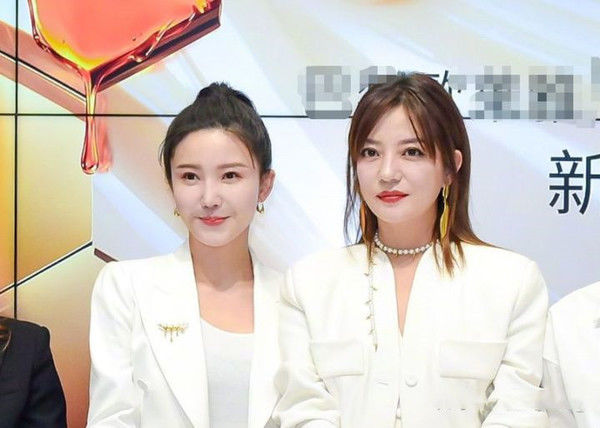 杨子珊有整容瘾?鼻子整成郑爽同款格格巫鼻,灵气全无只剩充气感