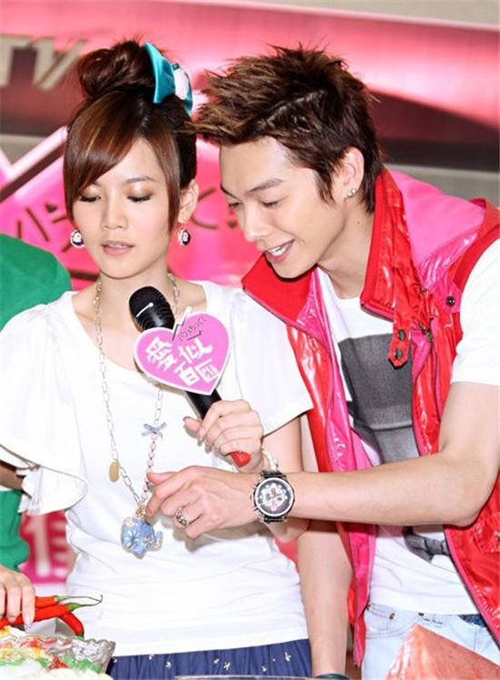 辰亦儒曾之乔官宣结婚,否认10年的恋情终修正果,可喜可贺!|乔乔|辰亦