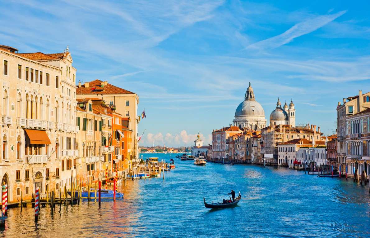 出国旅游去这10个世界顶级景点的省钱小妙招土豪请随意