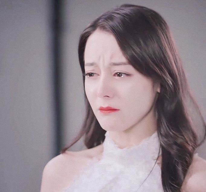 迪丽热巴哭戏不感人当看到她眼泪掉下来那一刻不争气的落泪了