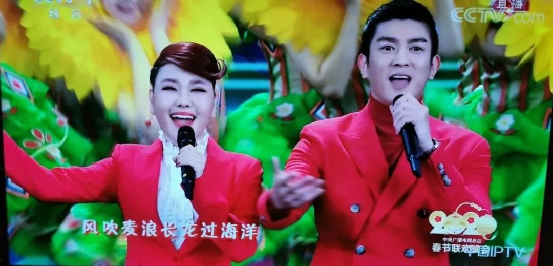 乌兰图雅携原创代表作锦绣小康荣登2020央视春晚