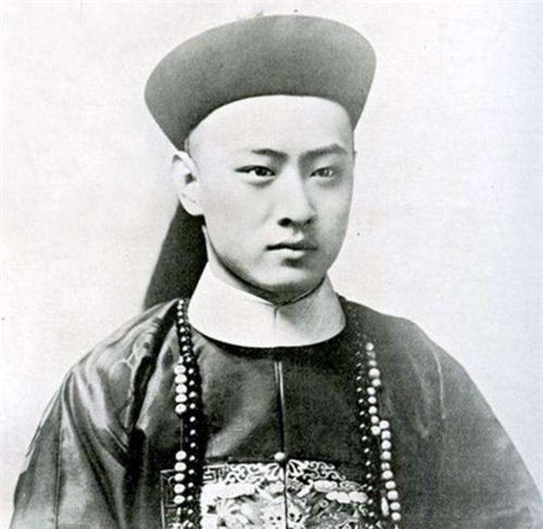 他是清朝背景最硬的王爷，富可敌国|王爷|慈禧|打麻将_新浪新闻