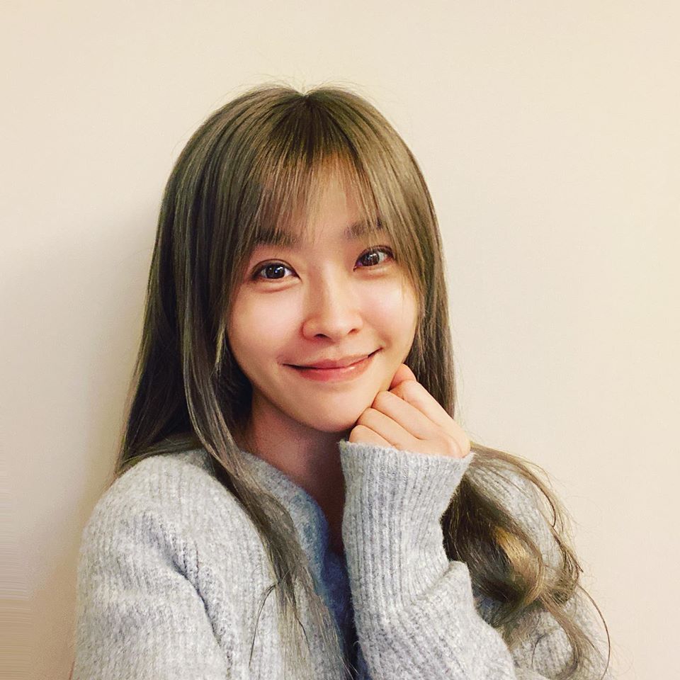 小娴哽咽谈何守正:他是重要的人