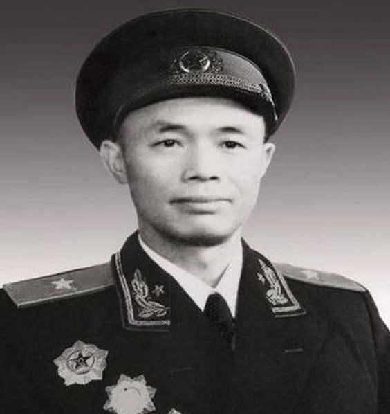 的一次失利,后来军长亲自作检讨|青树坪战役|钟伟|野战军_新浪新闻