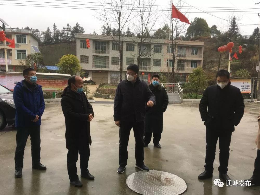 除夕,熊亚平督导检查全县疫情防控工作