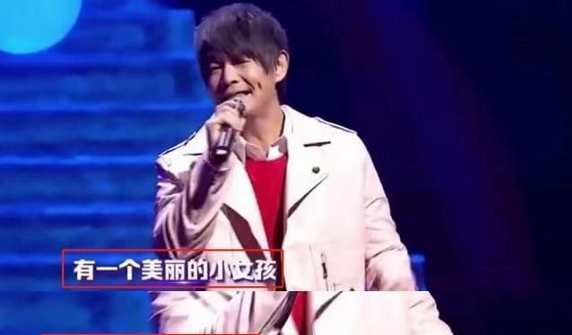他曾是知名歌手 却婚内出轨19岁嫩模致离婚 今52岁登地方春晚 小薇