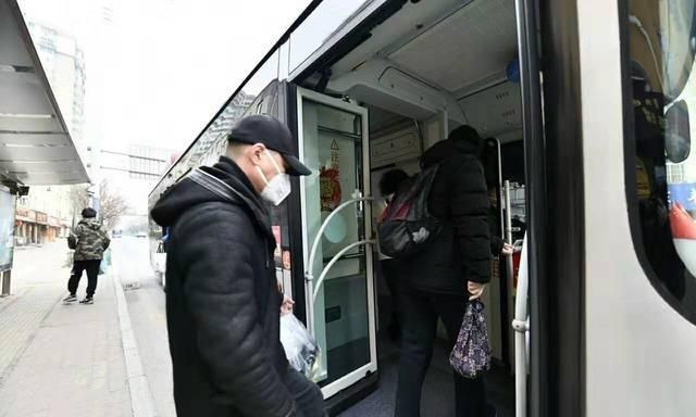 全体市民自我隔离,从海量图片看空城大连现世,了不起的大连人