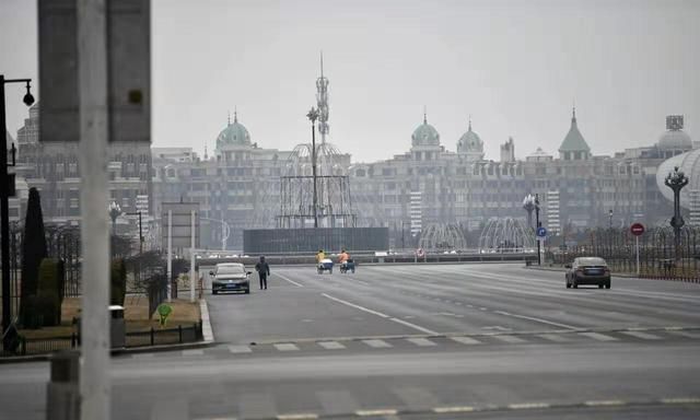 全体市民自我隔离,从海量图片看空城大连现世,了不起的大连人