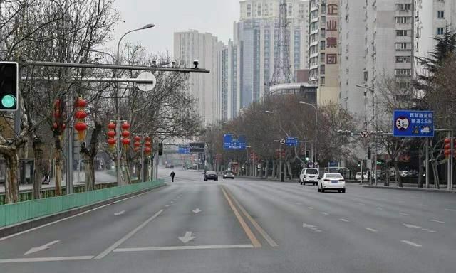 全体市民自我隔离,从海量图片看空城大连现世,了不起的大连人