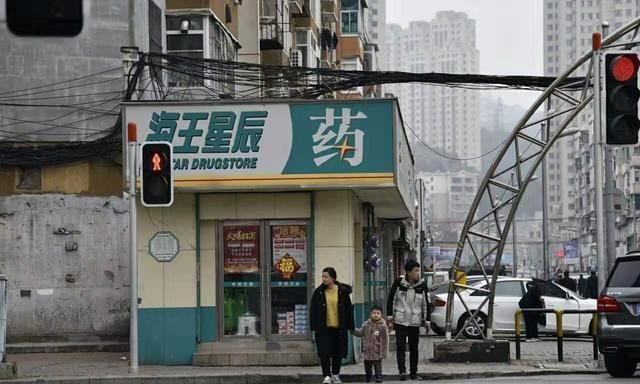 全体市民自我隔离,从海量图片看空城大连现世,了不起的大连人