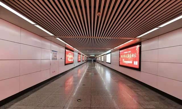 全体市民自我隔离,从海量图片看空城大连现世,了不起的大连人