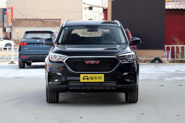 家用大空间SUV，2020款潍柴U70中配版本，指导价8.99万