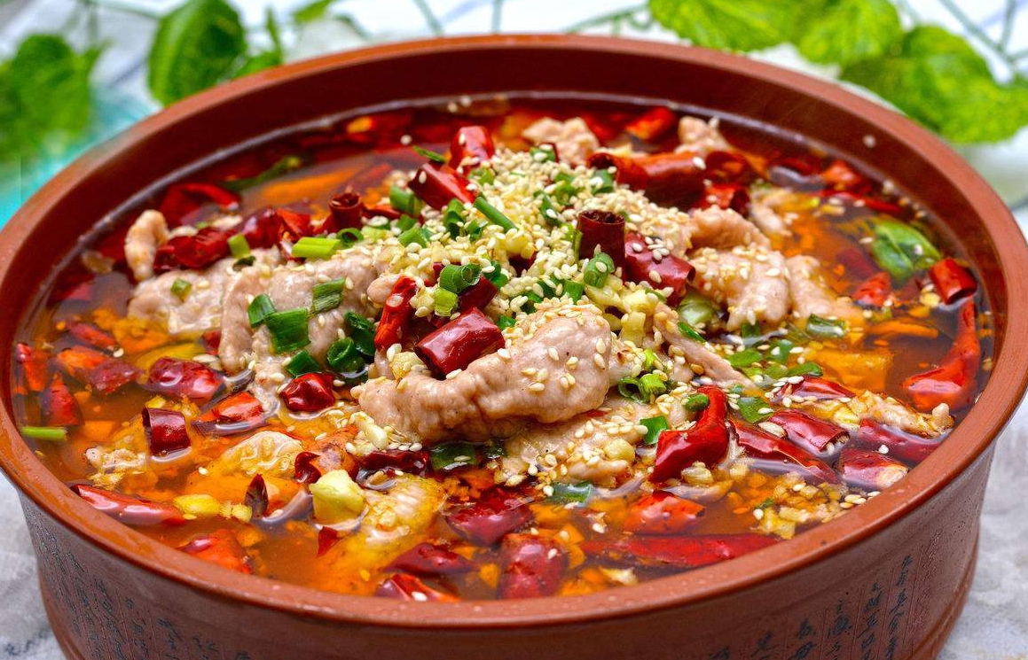 做水煮肉片时,切记要多加一步,肉片才能又嫩又滑,而且更入味|水煮肉片